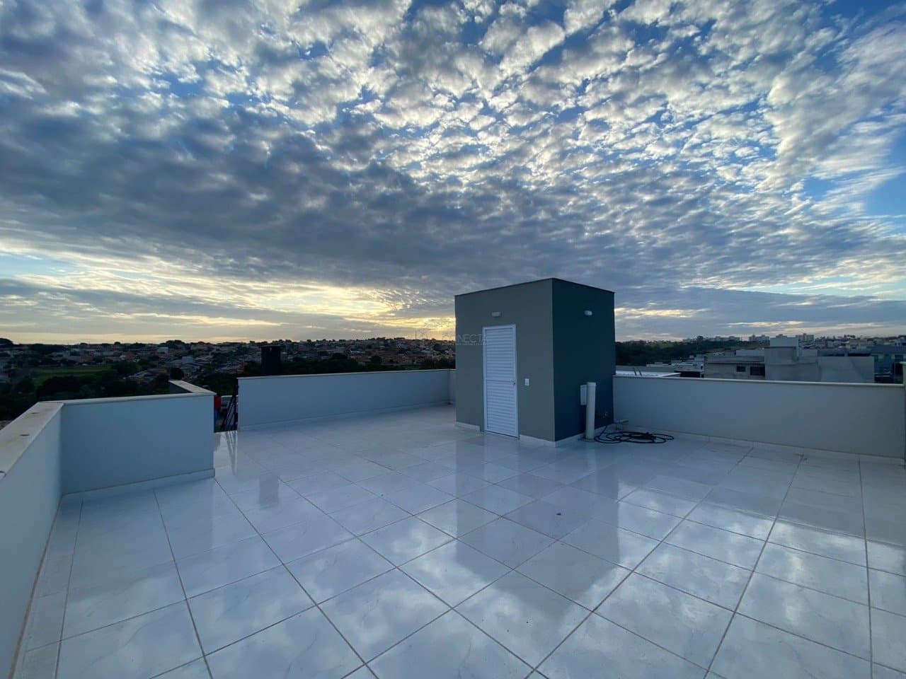 Imagem da propriedade 2112 2